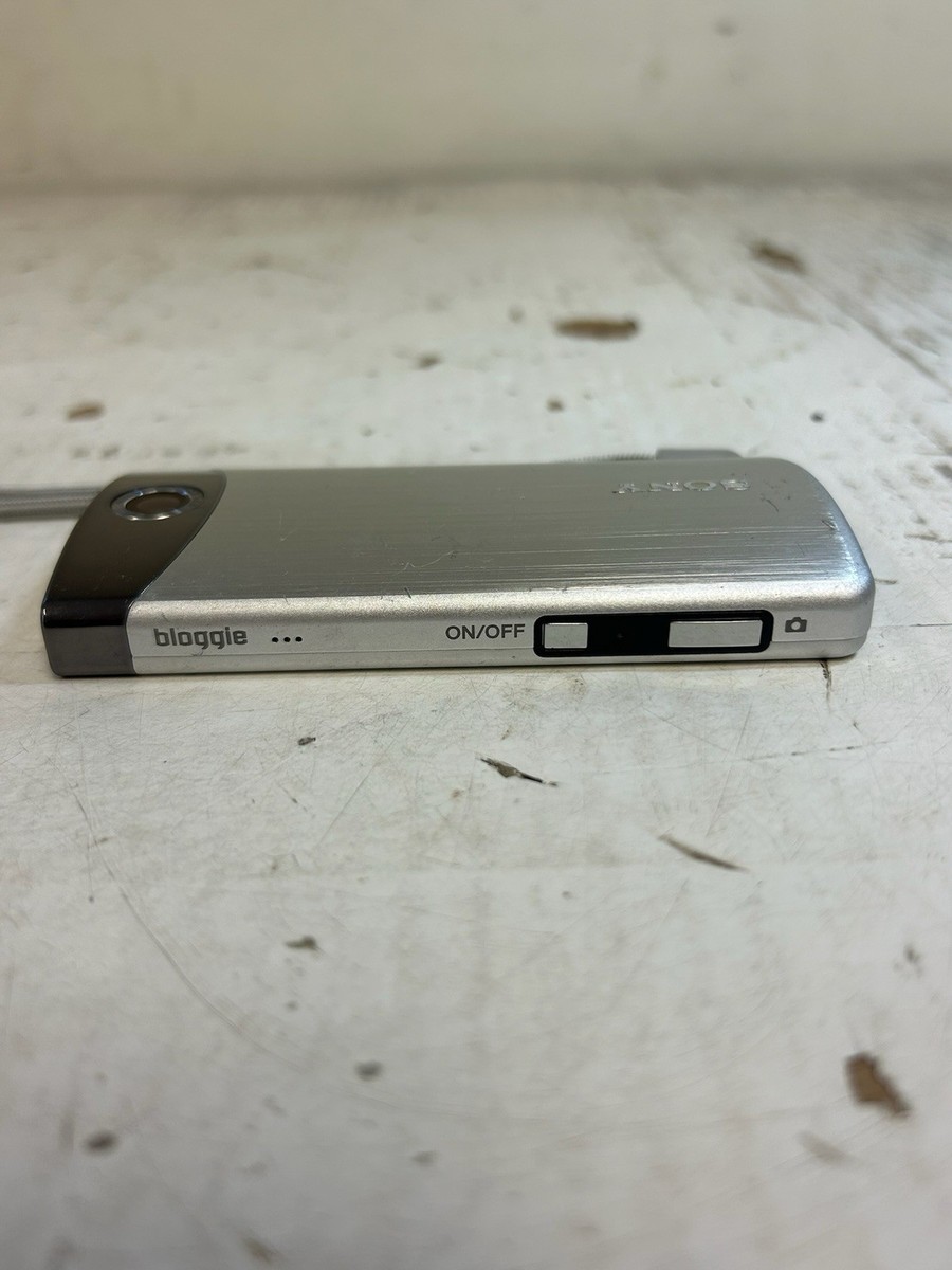 Sony Bloggie Touch Mobile HD Snap Camera MHS-TS20 Black Silver