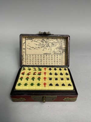 Mini Mahjong Set Traditionelles Spiel China Vintage Kasten Box Klein