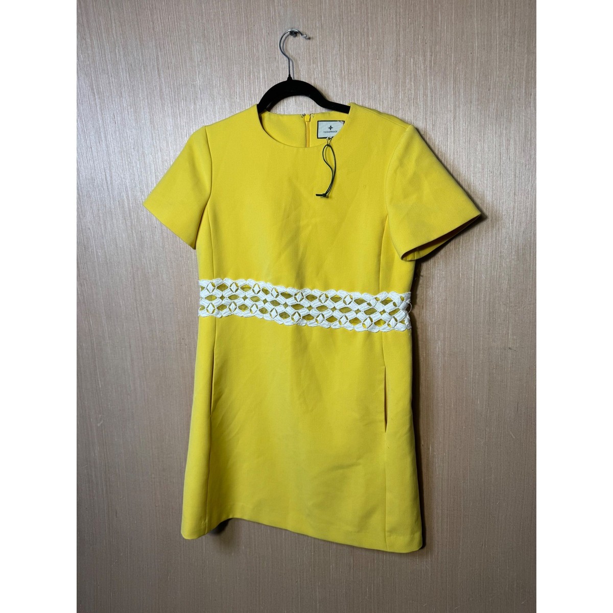 Tuckernuck Yellow Short Sleeve Shift Dress White Crochet Lace Waist Pockets Sz S Tuckernuck Yellow Short Sleeve Shift Dress White Crochet Lace Waist Pockets Sz S