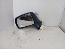 Retroviseur gauche (ou coque) Hyundai TRAJET