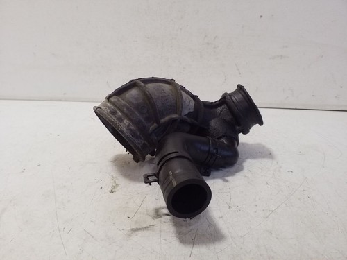 Opel Astra G 1999 Diesel Ansaugrohr Ansaugschlauch Turbolader 90530768