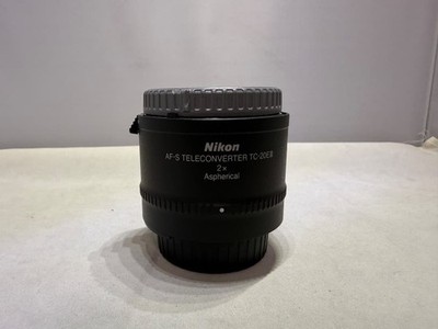 Nikon AF-S Teleconverter TC-20E III Excellent Condition Camera Accessory