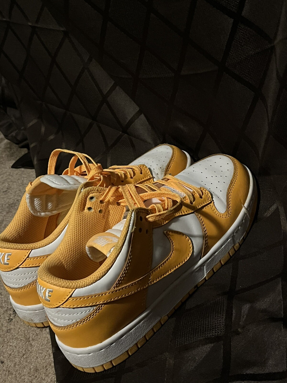 Dunks Yellow - image 2