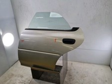 Porte arrière et accessoires Subaru IMPREZA