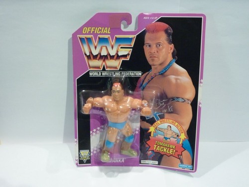 Tatanka WWF - Hasbro 1993 - Series 9 - MOC - Wrest...