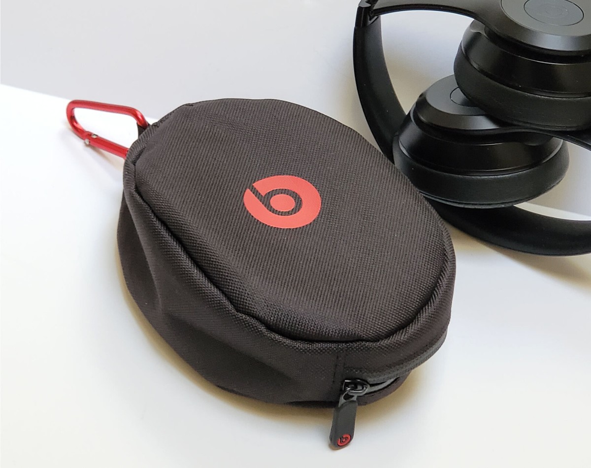 Quality Carrying Pouch/Case w/ Accessory Pocket for BEATS SOLO