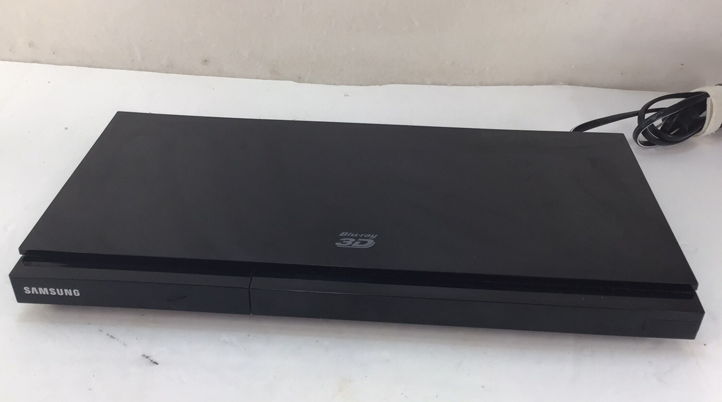 Samsung BDD5500 3D Bluray DVD Disc Player (Black) No Remote Tested
