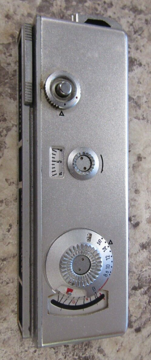 YASHICA atoron ウルトラミニチュアカメラ Yashica Atoron - Camera-wiki.org - The free camera encyclopedia