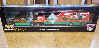 HOT WHEELS RACING 1:64 SCALE TEAM TABASCO RACING/ PONTIAC TEAM