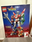 LEGO 21311 Ideas Voltron Defender L@@king for a good home !!!!