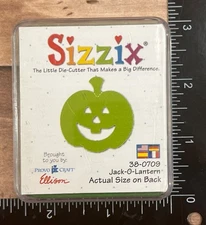 38-0709 Sizzix Halloween Jack-O-Lantern Little Die-Cutter Pumpkin