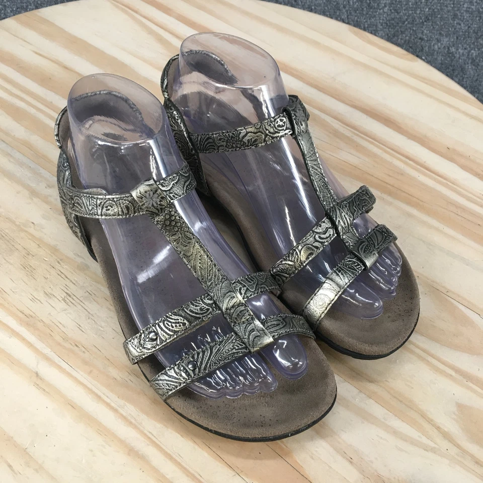 Sandalias Taos para mujer 7 trofeos informales con tiras planas metálicas bronce Foto 3 de 4