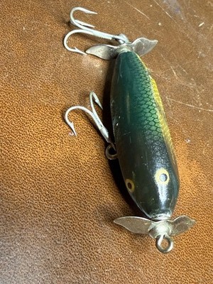 Vintage Shakespeare Injured Minnow Wooden Fishing Lure w/ Dual