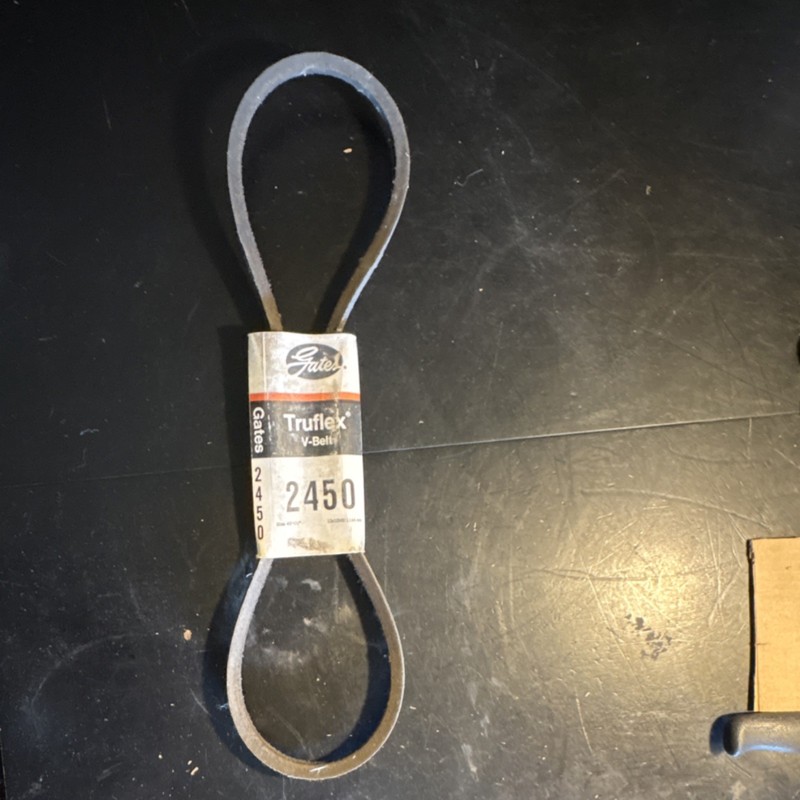 Gates Truflex 2450 V-Belt Industrial Power Transmission Belt Model 2450