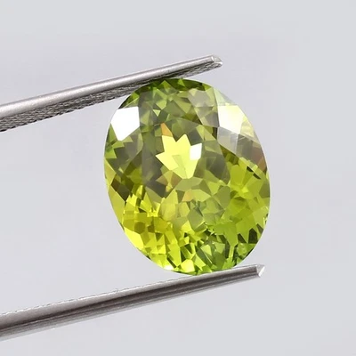 Natürlicher Ceylon Grün Peridot Saphir Oval Cabochon-Freiform Edelstein 12x9 MM - Bild 1 von 4