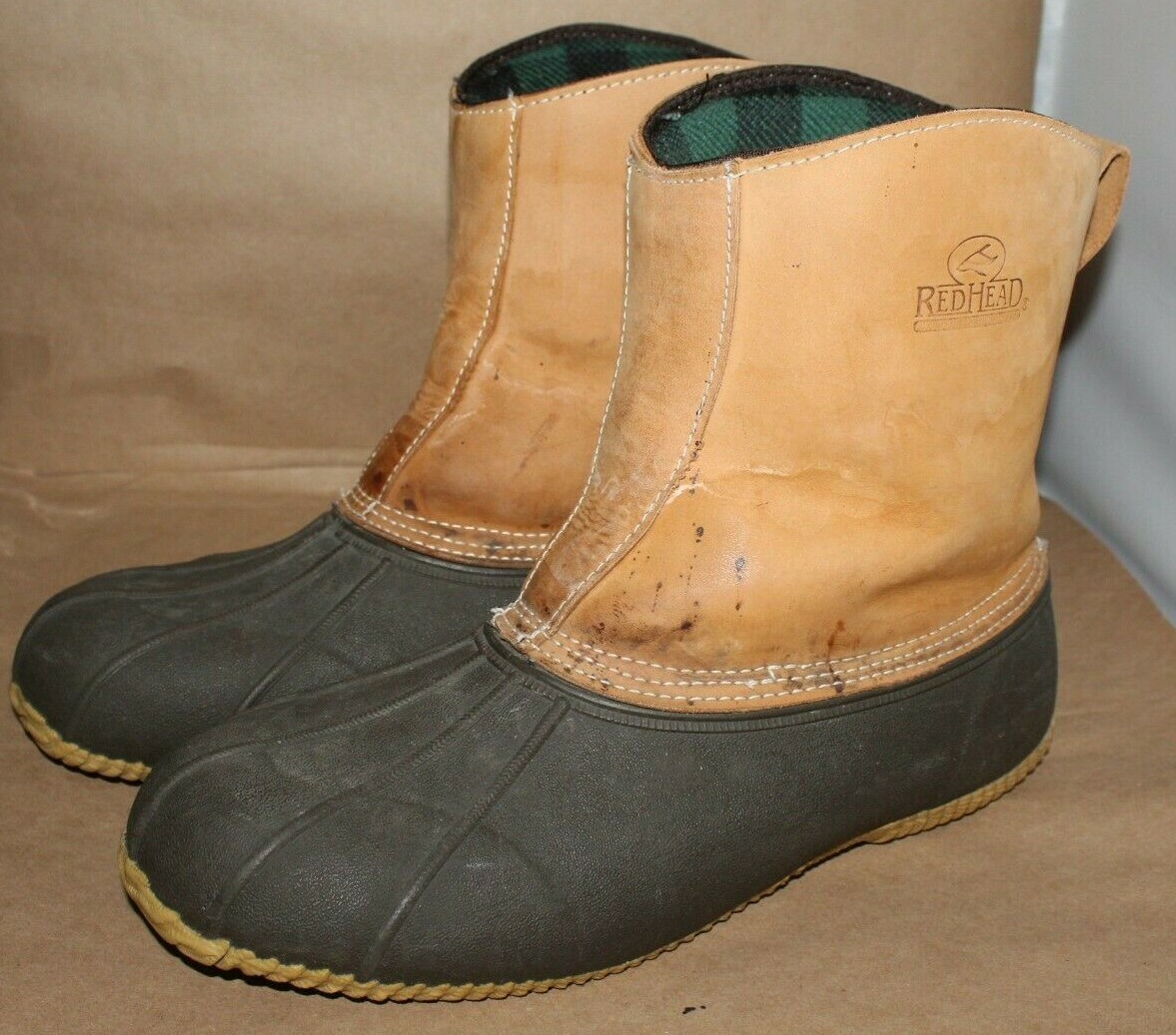 redhead boots with zipper