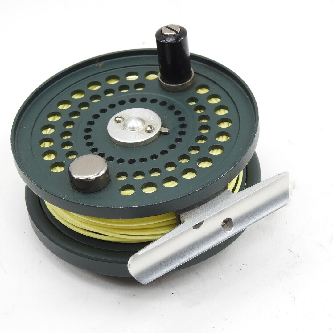 Orvis CFO IV Disc Saltwater Fly Fishing Reel. Made in Orvis CFO IV Disc Saltwater Fly Fishing Reel. Made in