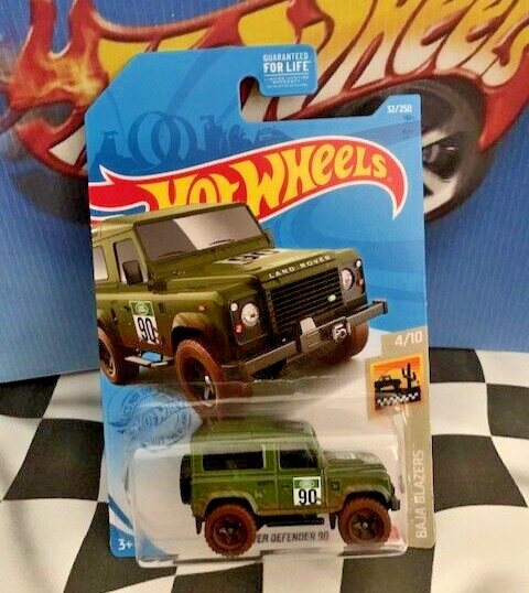 Hot Wheels 2021 Mainline Baja Blazers 4/10 032 Land Rover Defender 90 Green