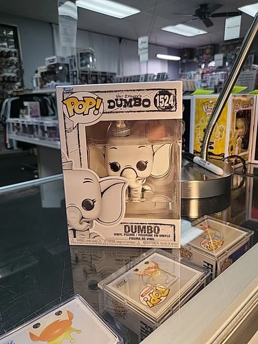 Funko Pop! Vinyl: Disney - Dumbo #1524 Ships With Protector 