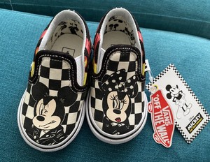 mickey mouse vans uk