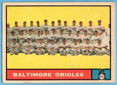 1961 Topps #159 Baltimore Orioles EX Brooks Robinson Hall of Fame A4248