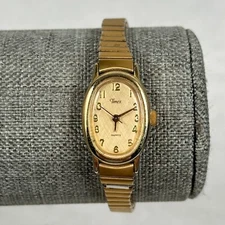 VTG Timex Watch Womens 17mm Oval Gold Tone Expansion Stretchy New Battery
