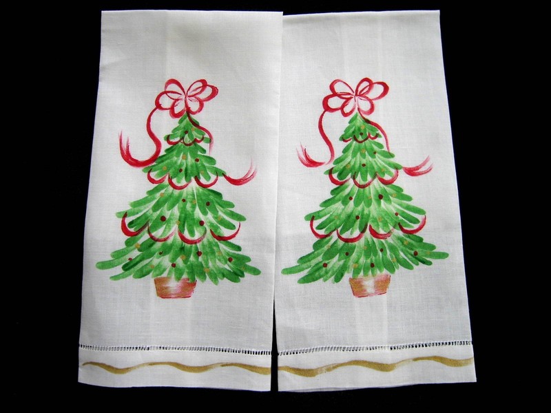 2 Vintage J Charles Alpert Hand Painted Linen Guest Towels Christmas Tree