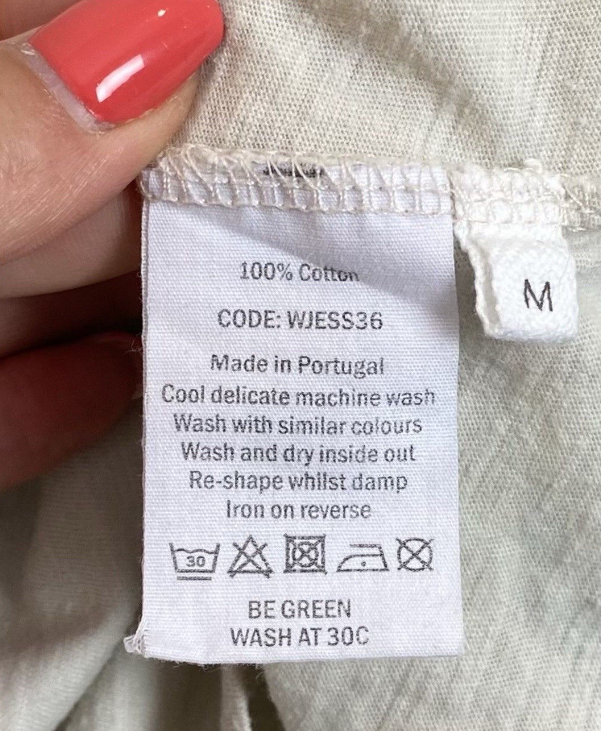 Toast 100% Organic Cotton Short Sleeve T-Shirt Women’s Size M Beige Top Tee