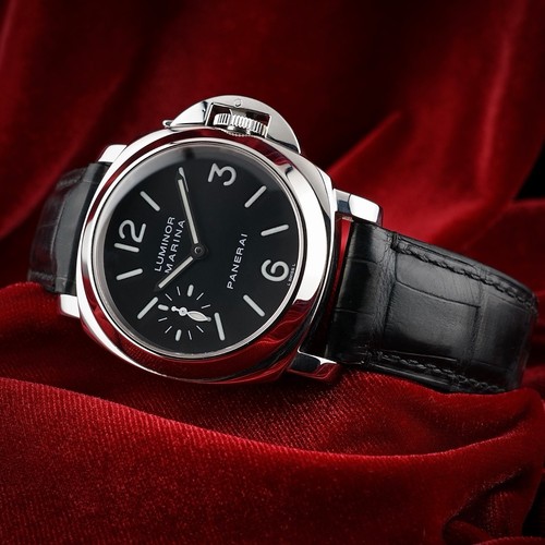 Panerai Luminor PAM00111 Black Dial 44mm -3 Straps Rubber & Leather, Box & Books