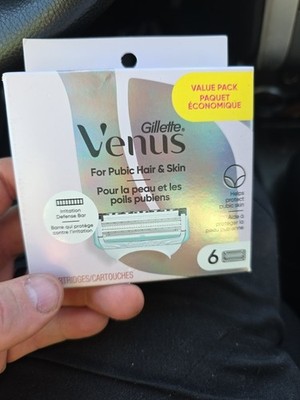 GILLETTE VENUS PUBIC HAIR & SKIN 6-PACK REFILL CARTRIDGES WITH DEFENSE BAR
