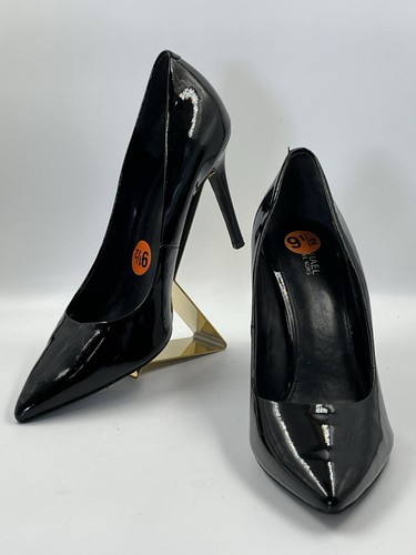 Michael Kors Women’s Black Patent Leather Stilettos Point Toe US Size 9.5 M - Picture 3 of 15