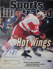 Kirk Maltby - Detroit Red Wings - Autographed Sports Illustrated - 6/2/97