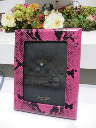 Graphic Image Leather Frame Holds 5x7" Photo NEW Pink and Black Python Embossed - Picture 4 of 7