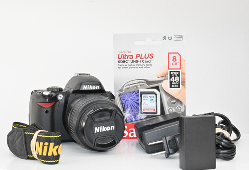 Nikon D40x 10.2 Megapixel DSLR Camera, with Nikon DX VR 18-55mm f/3.5-5.6 Lens