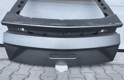 LAMBORGHINI URUS deckel kofferraumdeckel, cover trunk lid