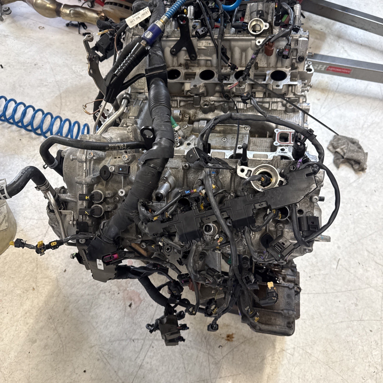 Not working 2014-2019 BENTLEY FLYING SPUR OEM 4.0L V-8 TWIN TURBO ENGINE *30k*