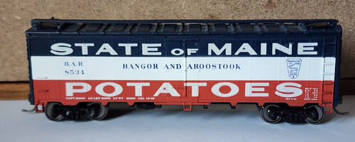 Bangor & Aroostook 40' Reefer State of Maine 8534 Athearn Kadee Mtl Whl RTR HO | Zustand: Used