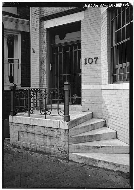 Photo:107 WEST BOLTON STREET,Savannah,Chatham County,Georgia,GA,HABS,1