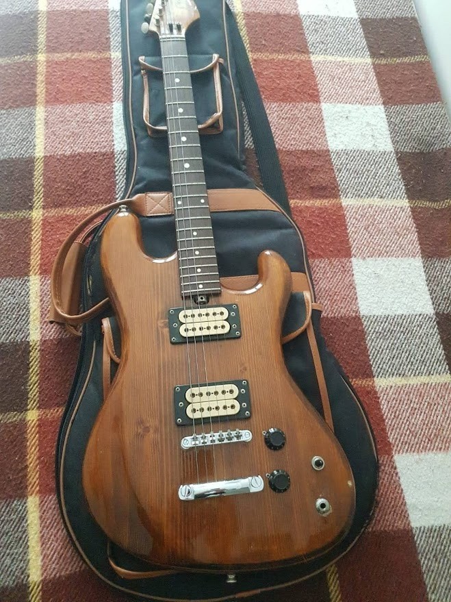 chitarra eko cobra C02 anni 80