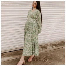 Lulus Garden Dancer Pleated Midi Dress Women Sz M Green Floral Print Long Sleeve