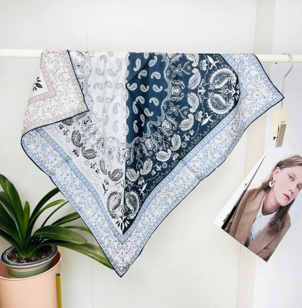100% Twill Silk Shawl Neckerchief 65X65cm Bandanna Scarf cashew Print Square