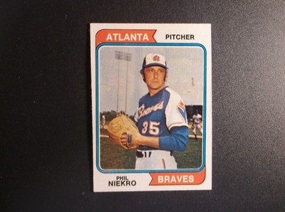 1974 Topps Baseball Phil Niekro Card # 29