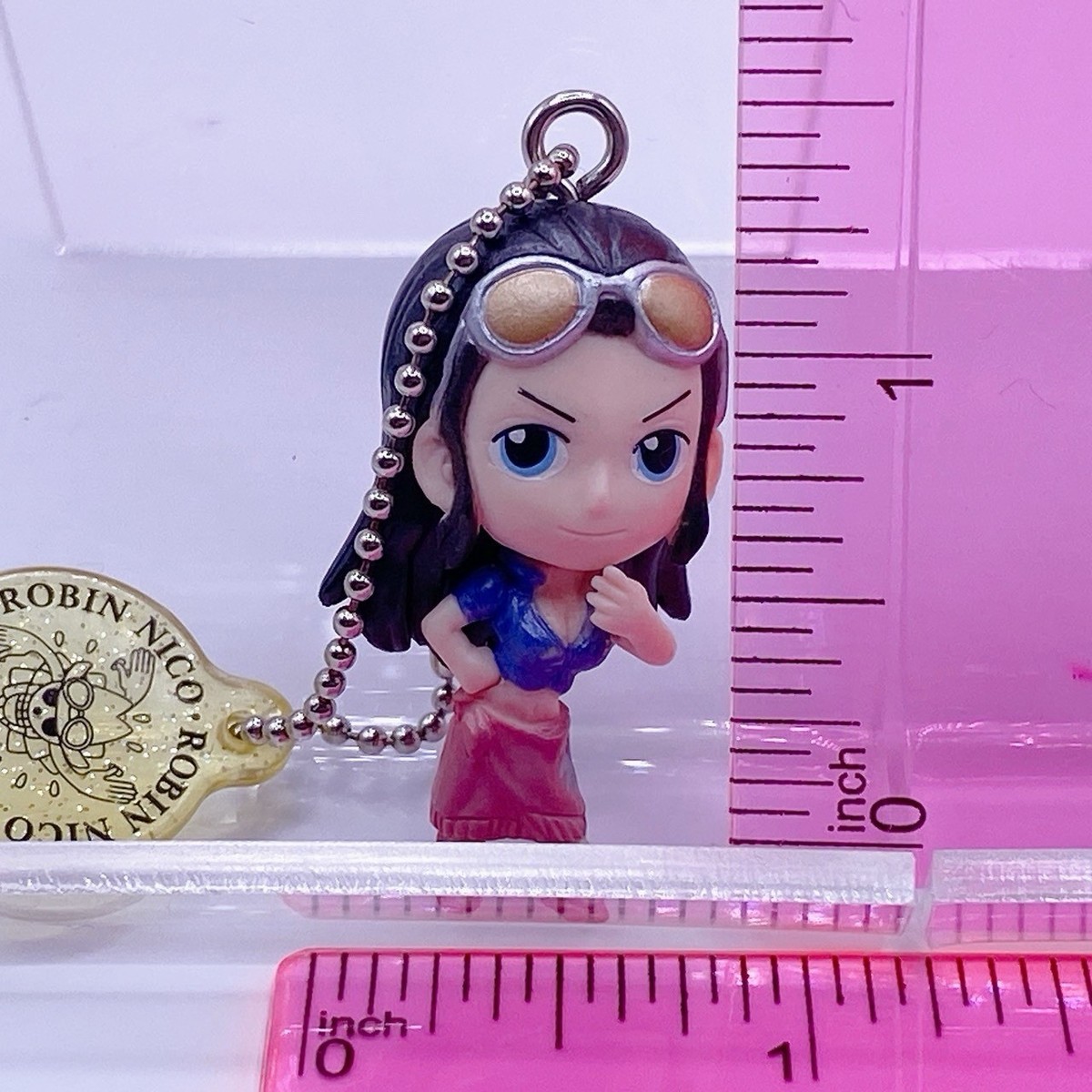 Nico Robin One Piece Exhibition Keychain Log Memories Nine Pirates