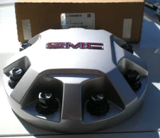 New 24-25 GMC Sierra 3500 Dually Front Painted OEM Center Cap Only P/N 84830470