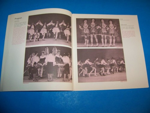 The International Ice Revue Program Vintage 1971 at Western Michigan University - Picture 3 of 9