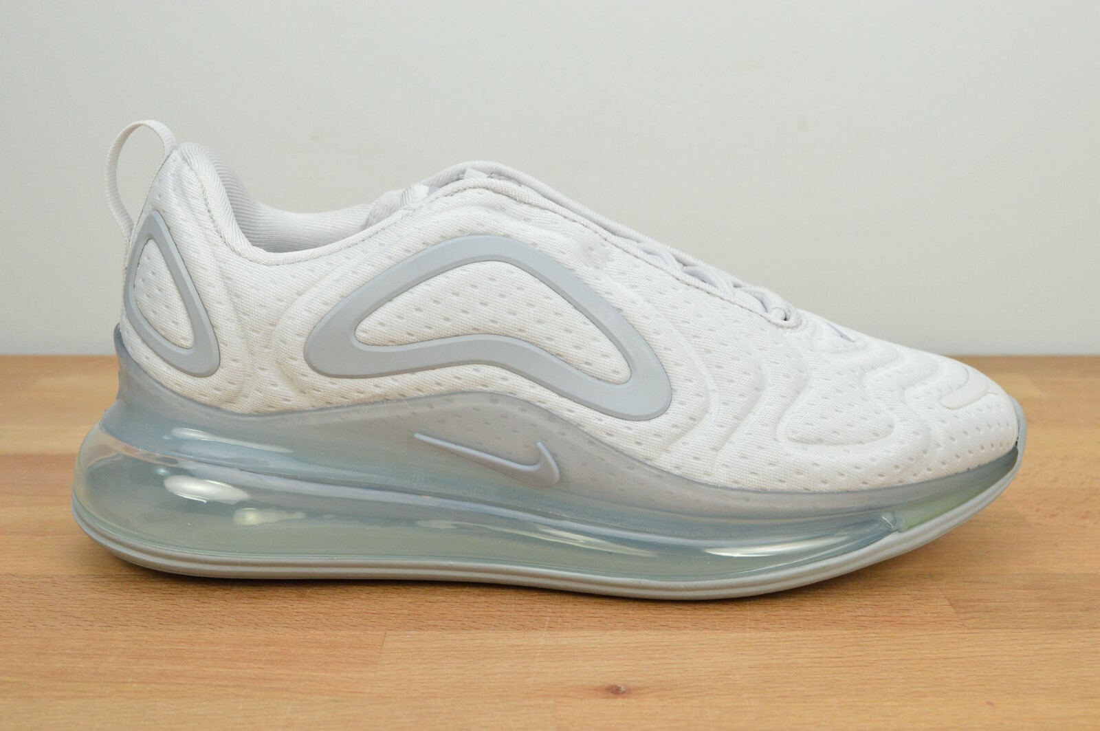 NEW Nike Air Max 720 WHITE VAST WOLF 
