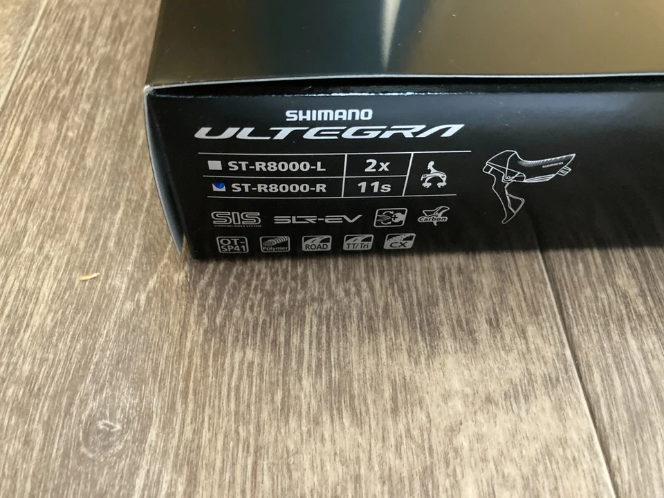 SHIMANO ULTEGRA ST-R8000-R Dual control lever Rim brake Right Only w/Box 【NEW】 - Image 2 of 2
