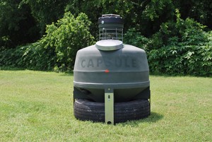 Capsule Feeder Company 800 Lb Capacity Game Farm Feeder Easy Fill