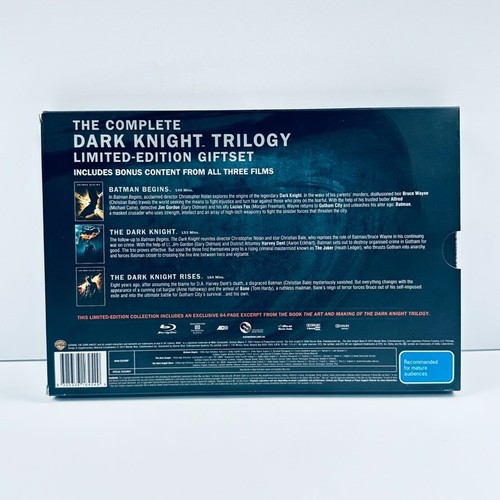 The Dark Knight Trilogy - Batman Limited Edition Giftset - Blu-Ray DVD DC Comics - Picture 2 of 14