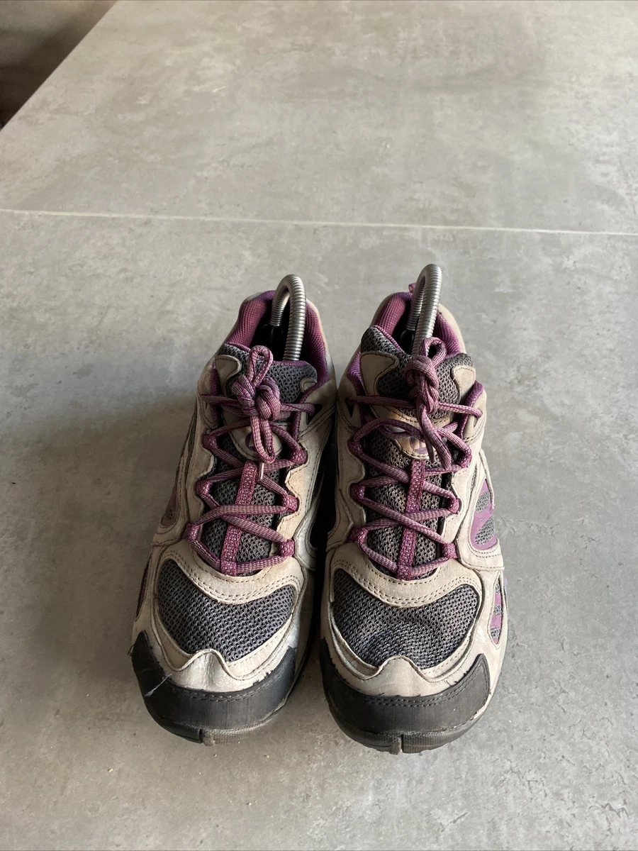 Merrell Castle Rock Hiking Trail Shoes Womens Size 6.5 Waterproof